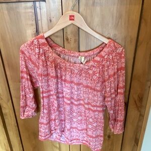 Aventura Women's Coral Patterned Top